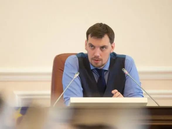 premyer-pro-skandalniy-vistup-khoru-im-verovki-kozhen-mozhe-zhartuvati-yak-vvazhaye-za-potribne