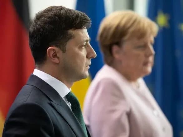 intensivniy-dialog-zelenskiy-proviv-iz-merkel-shostu-telefonnu-rozmovu