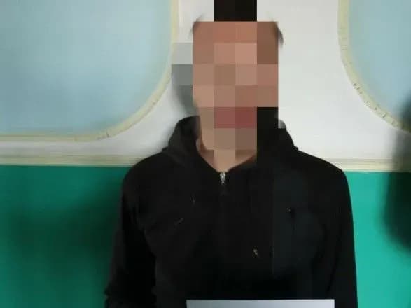 u-poyizdi-na-kharkivschini-cholovik-napav-na-pasazhira