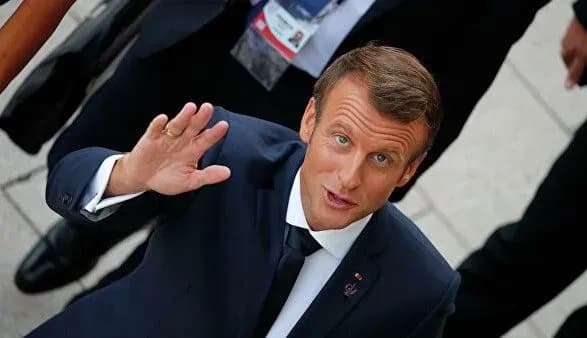 obyednannya-ukrayintsiv-frantsiyi-zvernulosya-do-makrona-cherez-skandalnu-zayavu-pro-ukrayinski-bandi