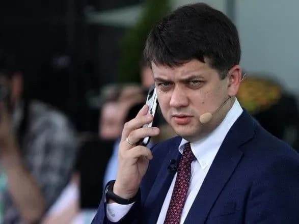 razumkov-obgovoriv-iz-golovoyu-bundestagu-frn-situatsiyu-navkolo-pivnichnogo-potoku-2