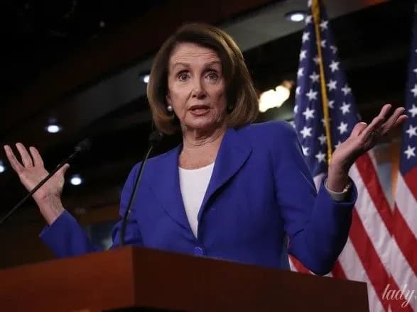 spiker-palati-predstavnikiv-ssha-zayavila-scho-tramp-namagavsya-pidkupiti-ukrayinu