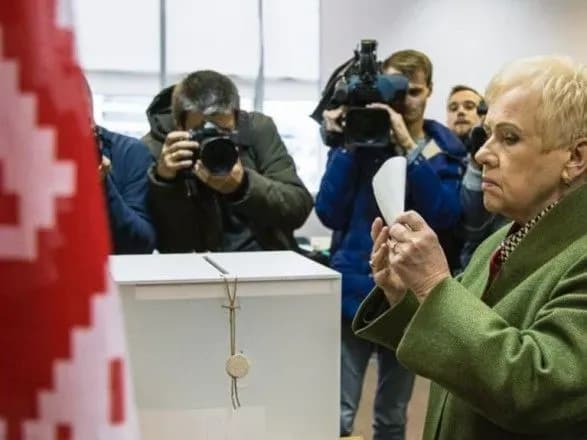 u-bilorusi-prokhodyat-parlamentski-vibori