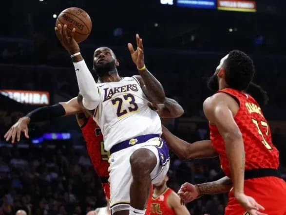 len-ne-dopomig-atlanti-uniknuti-porazki-u-gri-z-liderom-nba