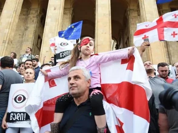 ukrayinske-posolstvo-vidreaguvalo-na-aktsiyi-protestu-v-gruziyi