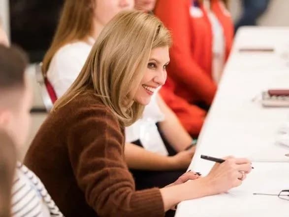 nedovarene-perevarene-abo-kholodne-shkolyari-poskarzhilis-zelenskiy-na-kharchuvannya-u-shkolakh