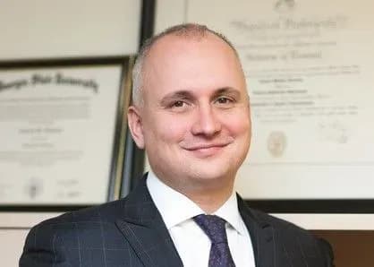 top-posadovets-naftogazu-povidomiv-scho-parnas-ta-fruman-namagalis-zaverbuvati-yogo