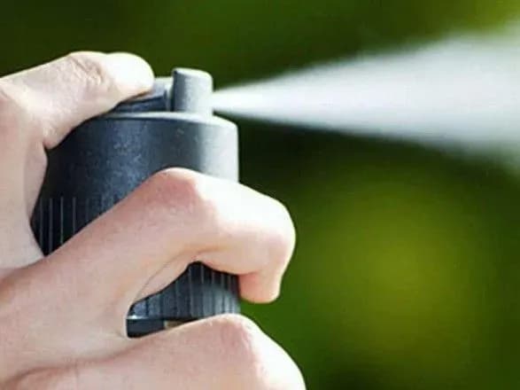 u-zhitomirskiy-shkoli-uchen-rozpiliv-gazoviy-balonchik-17-ditey-dostavleno-u-likarni