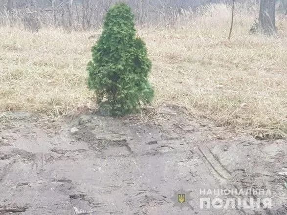 na-kiyivschini-znesli-pamyatnik-uchasnikam-ato