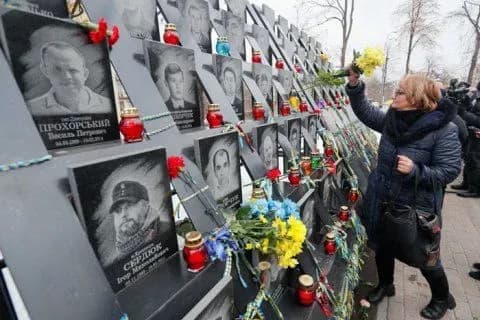 rodichi-nebesnoyi-sotni-povidomili-pro-pogrozi-z-boku-kolishnikh-soratnikiv-yanukovicha