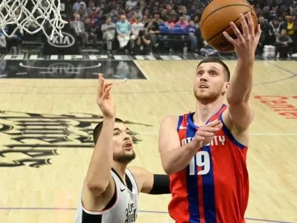 chotirnadtsyat-ochok-mikhaylyuka-ne-vryatuvali-detroyt-vid-porazki-u-gri-z-klippers