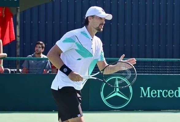 ukrayinskiy-tenisist-probivsya-u-chvertfinal-turniru-v-avstraliyi