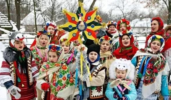 sogodni-khristiyani-skhidnogo-obryadu-vidznachayut-rizdvo-khristove-3