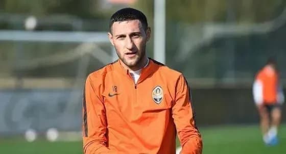 ukrayinskiy-zakhisnik-moskovskogo-klubu-nazvav-zbirnu-ukrayini-silnishoyu-za-rosiysku