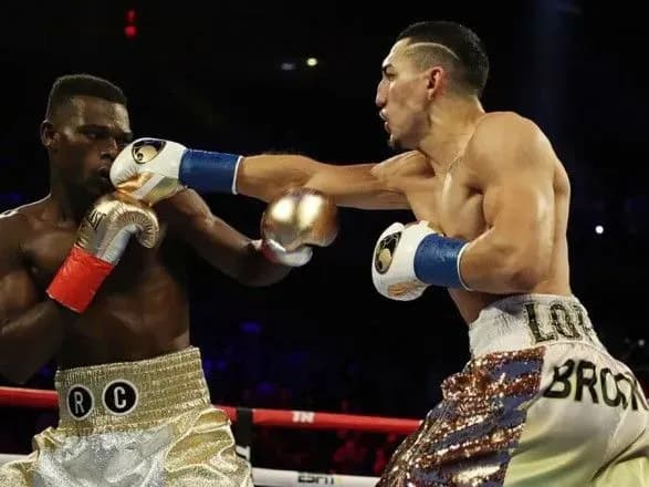 bokser-fyuri-zayaviv-scho-amerikanets-lopes-zavdast-porazki-lomachenku