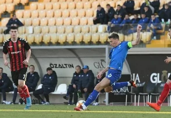 dinamo-zdobulo-rozgromnu-zvityagu-na-starti-gloria-cup
