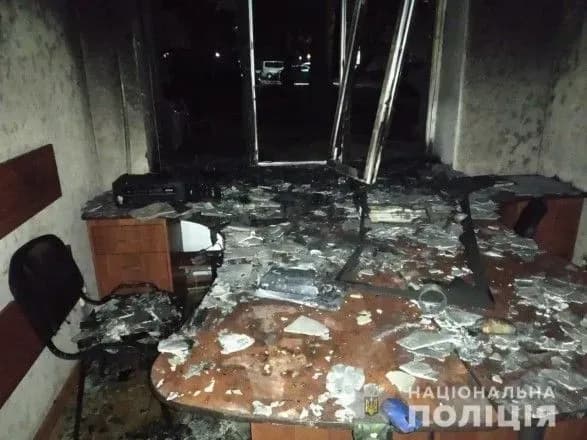 nevidomi-u-khersoni-pidpalili-ofis-partiyi-shariya