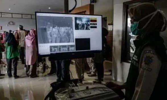 posolstvo-knr-u-parizhi-znayshlo-kitayanku-yaka-obmanula-medichnu-perevirku-v-aeroportu