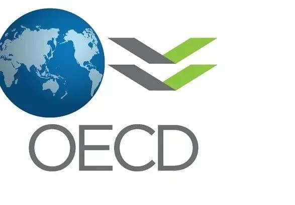 mizhnarodniy-reyting-kreditnikh-rizikiv-yaku-pozitsiyu-zaymaye-ukrayina