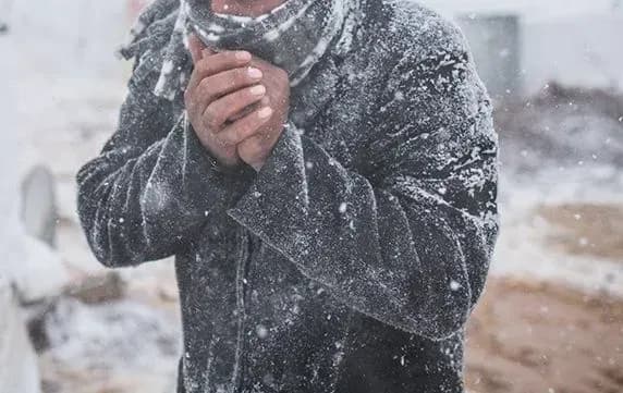 na-donbasi-cholovik-vipiv-i-vpav-u-krizhanu-vodu-vryatuvali-politseyski