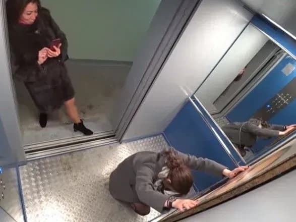 putin-u-lifti-ne-vsi-moskvichi-buli-radi-zustrichi