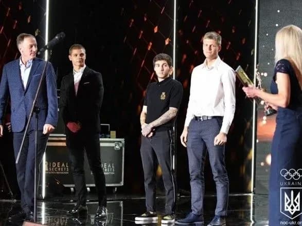 zbirna-ukrayini-u-20-stala-laureatom-tseremoniyi-geroyi-sportivnogo-roku