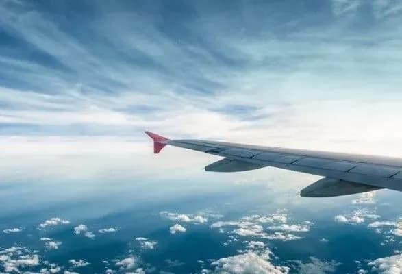 koronavirus-sprichiniv-zmini-v-roboti-mizhnarodnikh-aviapereviznikiv