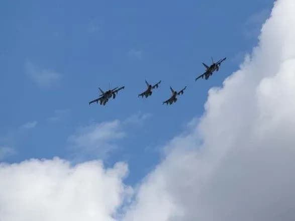 vinischuvachi-ssha-vikonali-perekhoplennya-rosiyskikh-tu-142-bilya-beregiv-alyaski