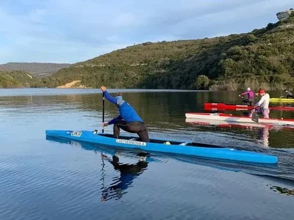 zbirna-ukrayini-z-vesluvannya-rozpochala-v-italiyi-pidgotovku-do-olimpiyskogo-sezonu