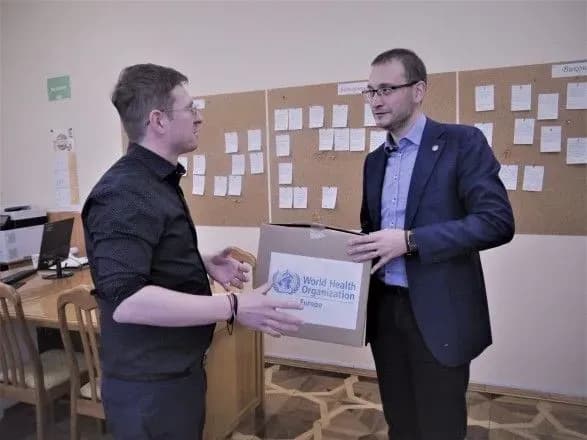 vooz-peredala-ukrayini-drugu-partiyu-reagentiv-dlya-testuvannya-na-koronavirus