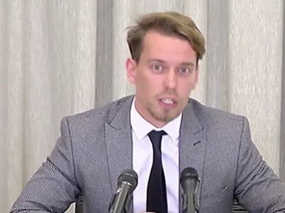 vsi-infikovani-koronavirusom-v-ukrayini-perebuvayut-v-izolyatsiyi-moz