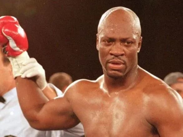 ekssupernika-klichka-peremistili-v-medikamentoznu-komu-cherez-koronavirus