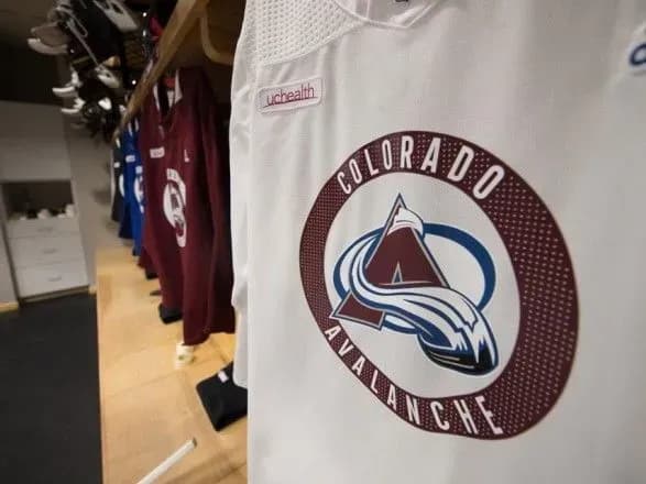 drugiy-khokeyist-kolorado-infikuvavsya-koronavirusom