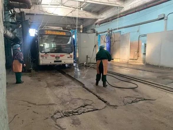 u-zaporizhzhi-virishili-ne-pripinyati-robotu-trapsportu-pid-chas-karantinu