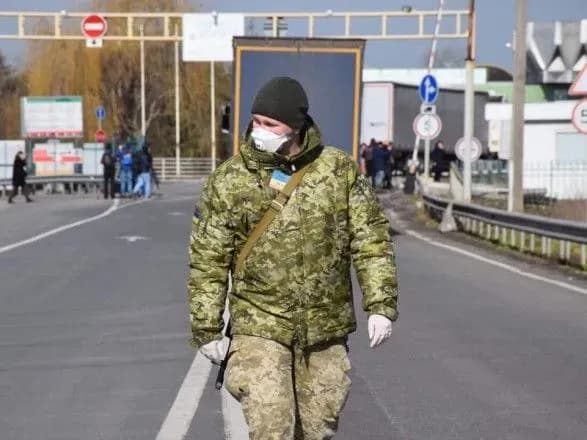 prikordonniki-u-punktakh-propusku-viyavili-trokh-porushnikiv-karantinu