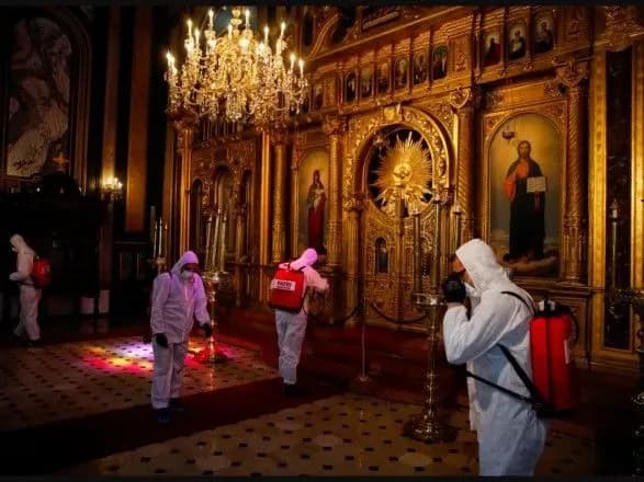 smert-svyaschenika-na-ternopilschini-vid-covid-19-u-mvs-zaklikali-viruyuchikh-ne-zabuvati-pro-zapobizhni-zakhodi