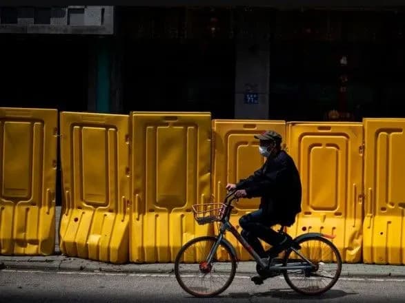 ukhan-vikhodit-z-karantinu-u-knr-vpershe-z-sichnya-za-dobu-ne-zafiksovano-zhodnoyi-smerti-vid-covid-19