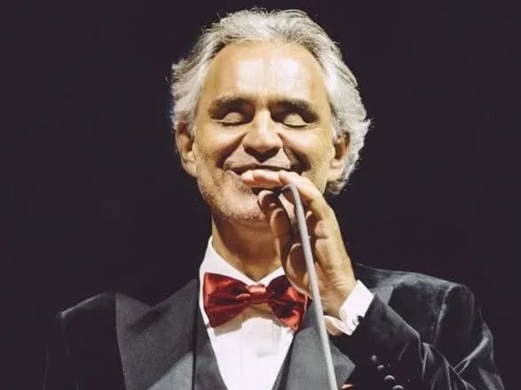 andrea-bochelli-dav-kontsert-u-porozhnomu-milanskomu-sobori