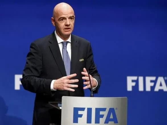 prezident-fifa-nazvav-umovi-vidnovlennya-futbolnogo-sezonu