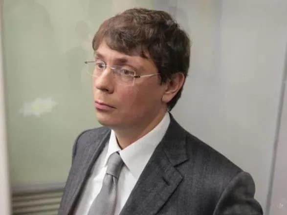 za-tizhden-u-ekskerivnika-energomerezhi-kryuchkova-splivaye-termin-diyi-zapobizhnogo-zakhodu