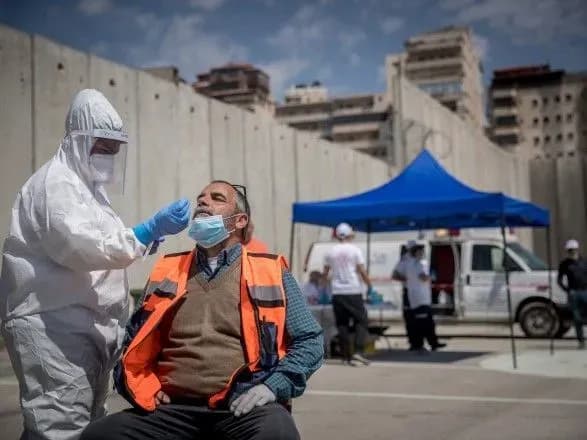 v-izrayili-pislya-shesti-tizhniv-karantinu-vidkrili-torgovi-tsentri-rinki-i-trenazherni-zali