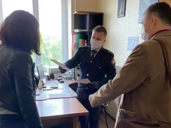 direktoru-budinku-dlya-litnikh-lyudey-pid-kiyevom-de-vid-covid-19-pomerli-pensioneri-ogolosili-pro-pidozru