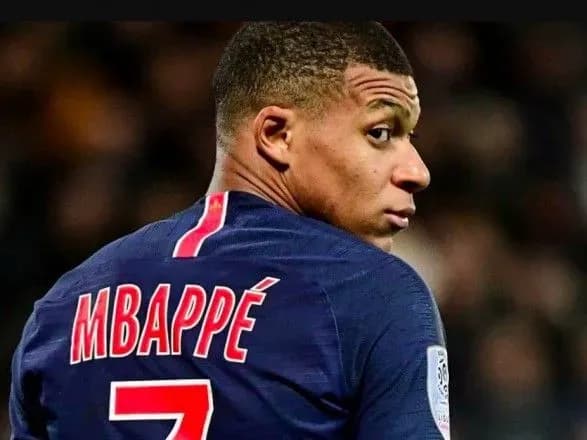 liga-1-ogolosila-imya-naykraschogo-bombardira-turniru