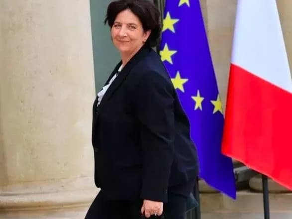 u-frantsiyi-povidomili-skilki-chasu-potribno-dlya-rozrobki-vaktsini-vid-koronavirusu