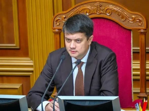 razumkov-zobovyazav-reglamentniy-komitet-provesti-terminove-zasidannya