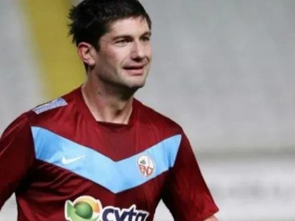 kolishniy-futbolist-metalista-vchiniv-samogubstvo