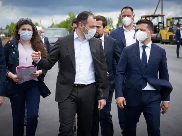 zelenskiy-oprilyudniv-mini-film-pro-poyizdku-na-khmelnichchinu