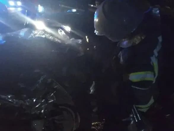 ryatuvalniki-deblokuvali-tilo-zagiblogo-vnaslidok-dtp-na-kirovogradschini