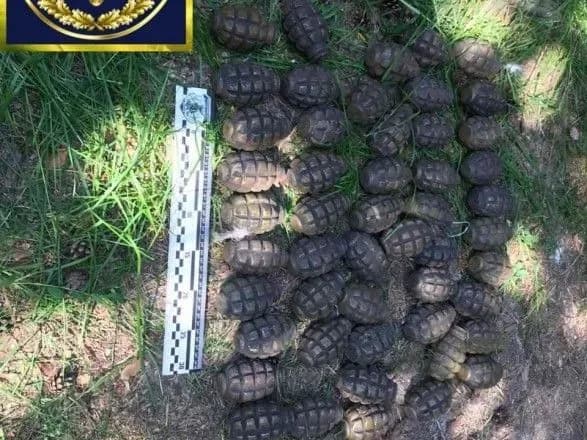 na-kiyivschini-zatrimali-zbuvacha-granat