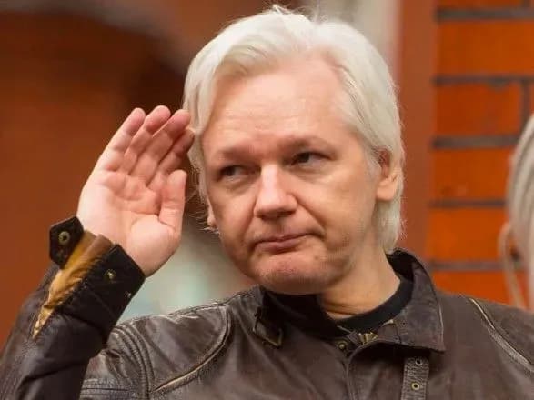 u-ssha-vinesli-noviy-obvinuvalniy-visnovok-schodo-assanzha